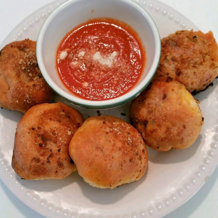 Sandro's Pepperoni Pizza Bombs