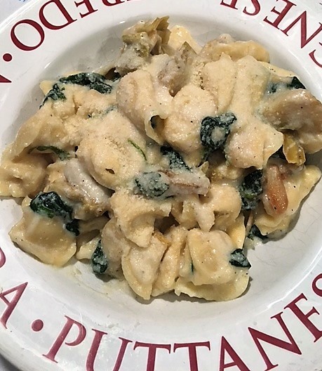 Creamy Tortellini with Spinach & Artichokes